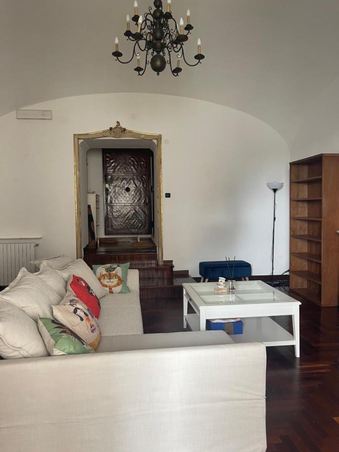 Dimora Eleuthera * Napoli