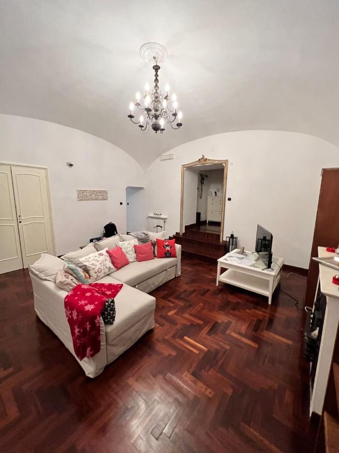 Dimora Eleuthera * Napoli