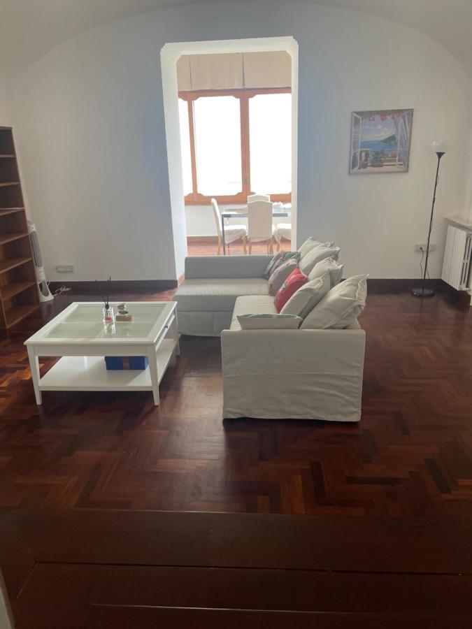 Dimora Eleuthera Vakantiehuis *